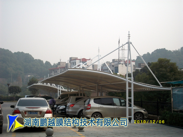 株洲石峰税务局膜结构车棚