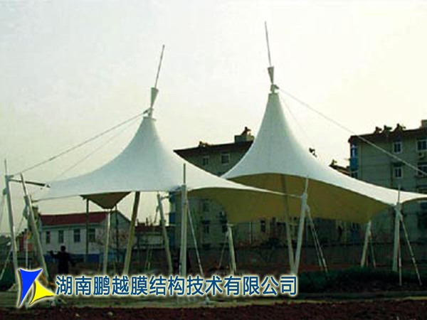 公安家属院膜结构景观